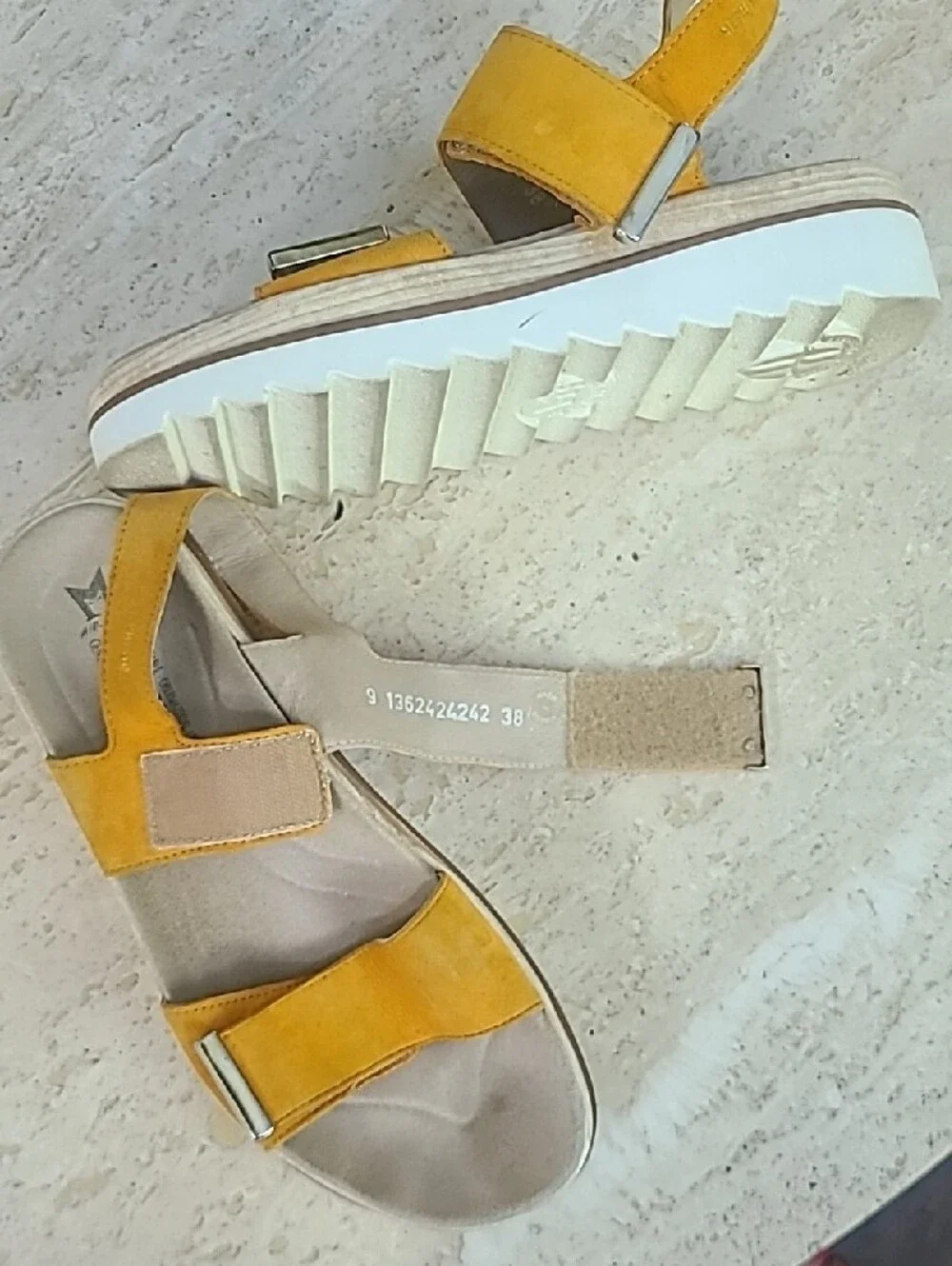 Mephisto Dominica Sandal, Sz 8 (US)